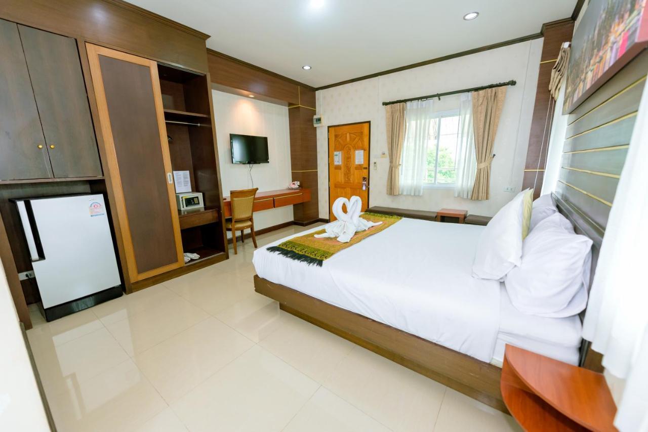 Phu Khieo Bander Hotel מראה חיצוני תמונה